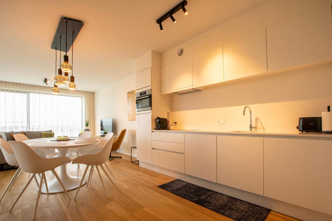 Modern En Gezellig Vlak Aan Het Appartement *